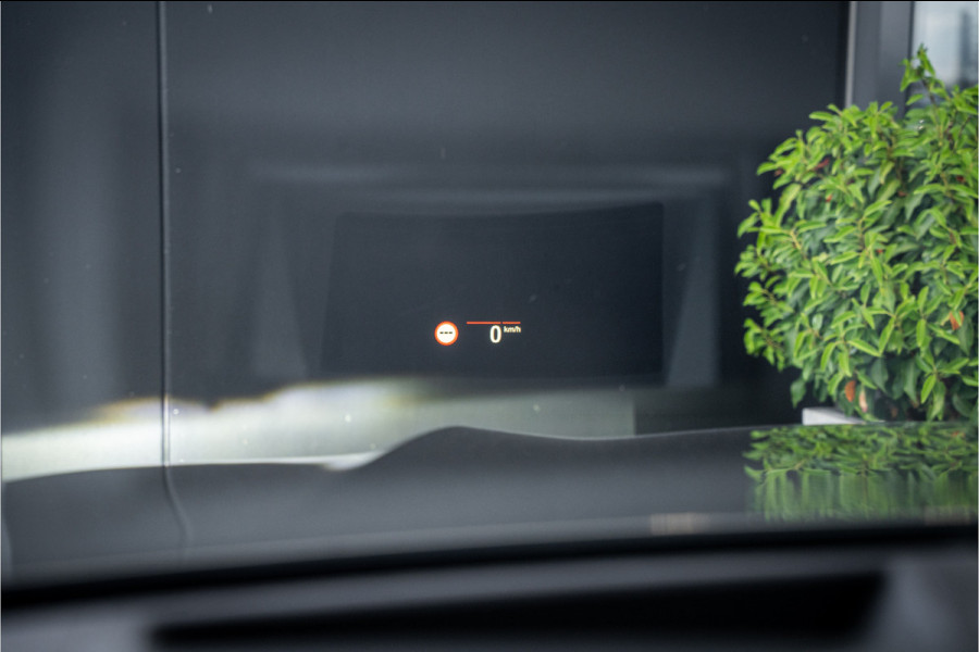 BMW X6 M50i High Executive - M Sport | Panorama | Laser | H&K | Elek. Trekhaak | Memory