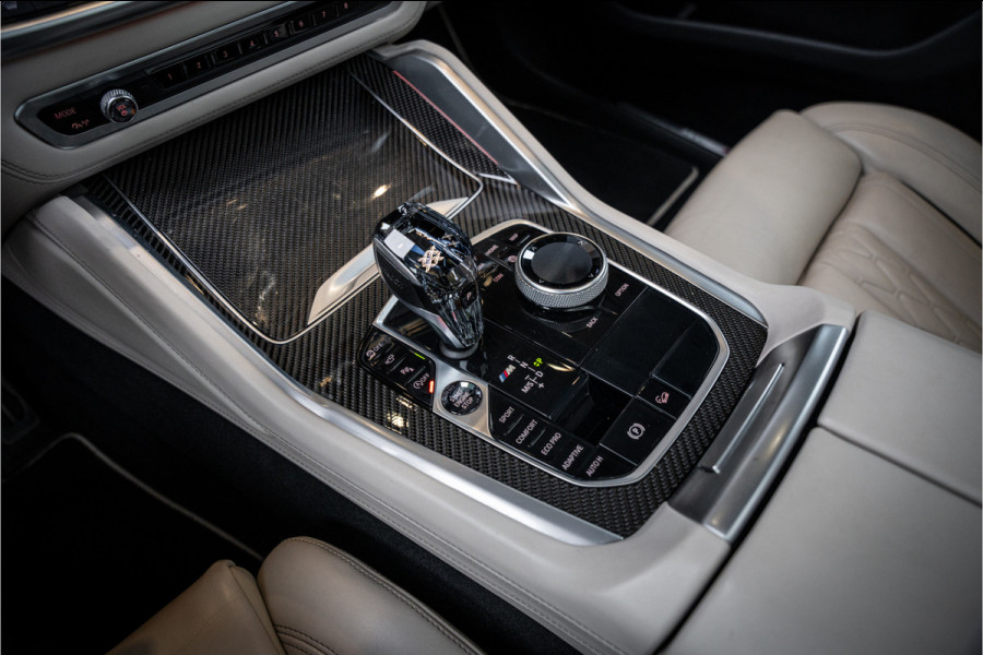 BMW X6 M50i High Executive - M Sport | Panorama | Laser | H&K | Elek. Trekhaak | Memory