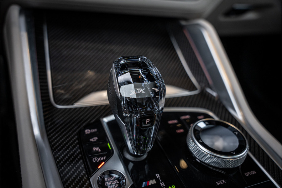 BMW X6 M50i High Executive - M Sport | Panorama | Laser | H&K | Elek. Trekhaak | Memory