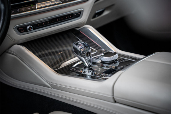 BMW X6 M50i High Executive - M Sport | Panorama | Laser | H&K | Elek. Trekhaak | Memory