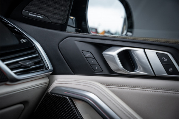 BMW X6 M50i High Executive - M Sport | Panorama | Laser | H&K | Elek. Trekhaak | Memory