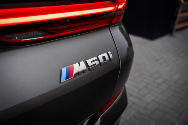 BMW X6 M50i High Executive - M Sport | Panorama | Laser | H&K | Elek. Trekhaak | Memory