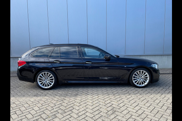 BMW 5 Serie Touring 540i xDrive High Executive PanoramaDak / M-Sport
