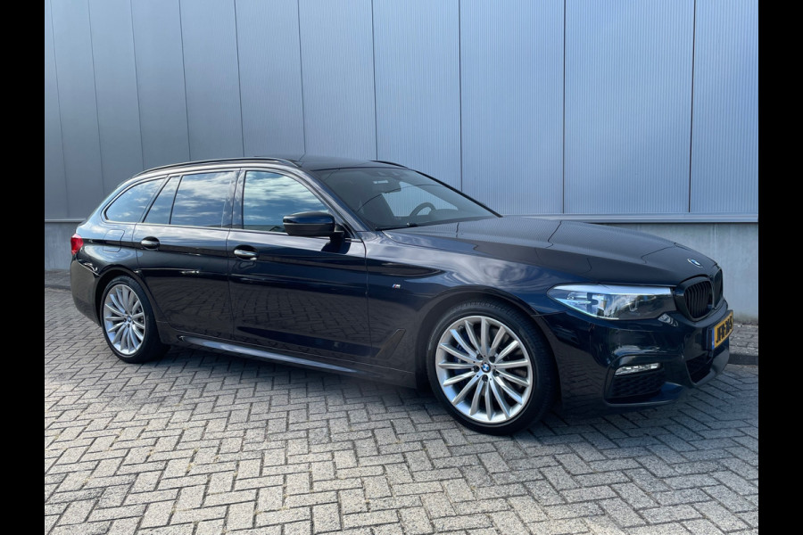 BMW 5 Serie Touring 540i xDrive High Executive PanoramaDak / M-Sport