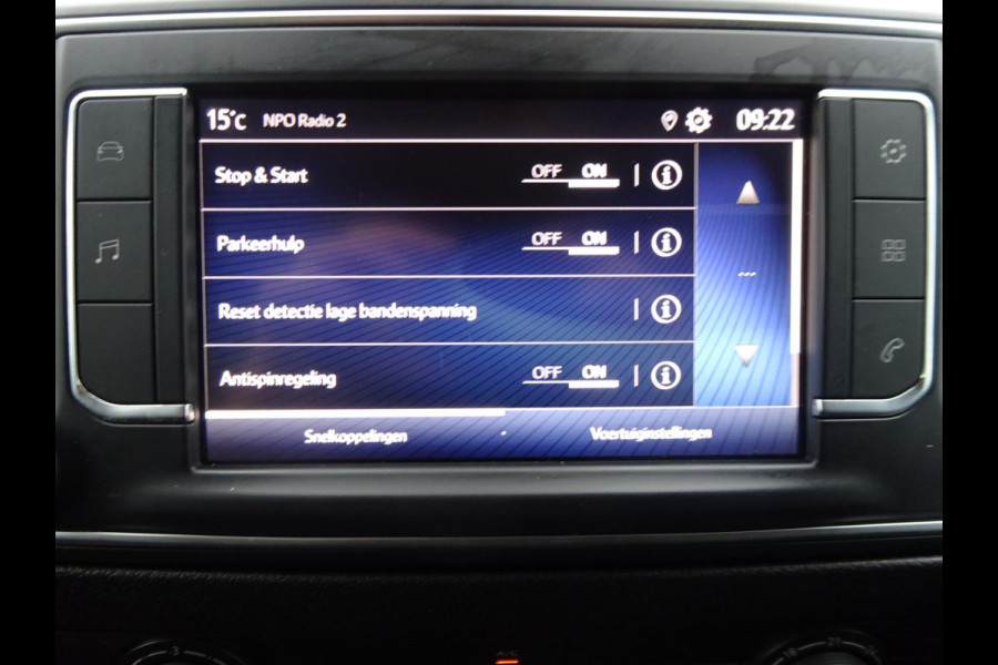 Toyota ProAce Worker 2.0 D-4D Live 140 PK 3 ZITS AIRCO NAVIGATIE GROOT