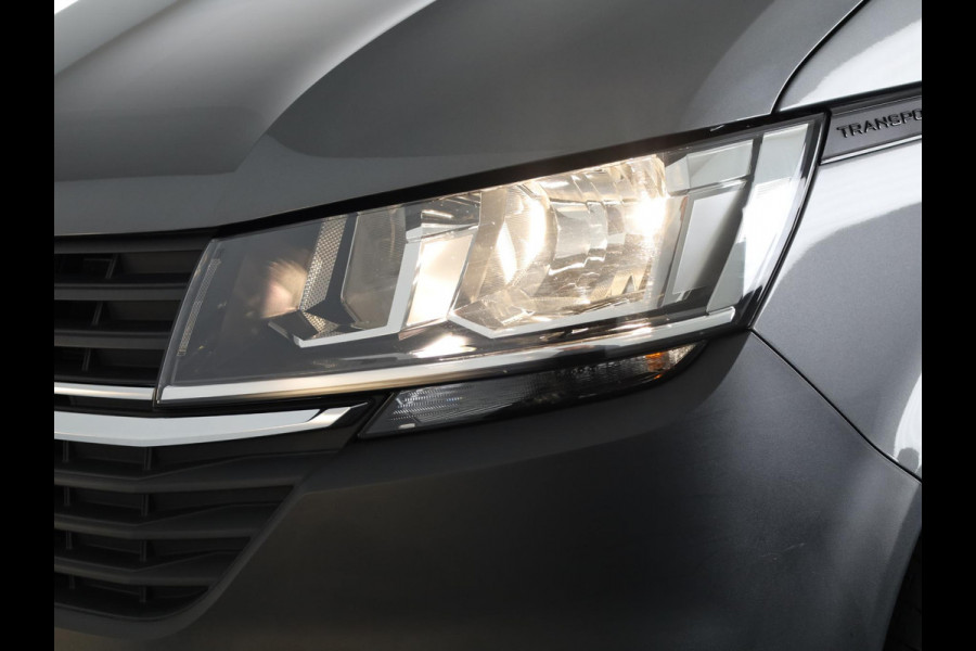 Volkswagen Transporter 2.0 TDI L2H3 28 Comfortline 110 pk | Verlengde garantie | Navigatie via App | Trekhaak | Parkeersensoren achter | Cruise control |