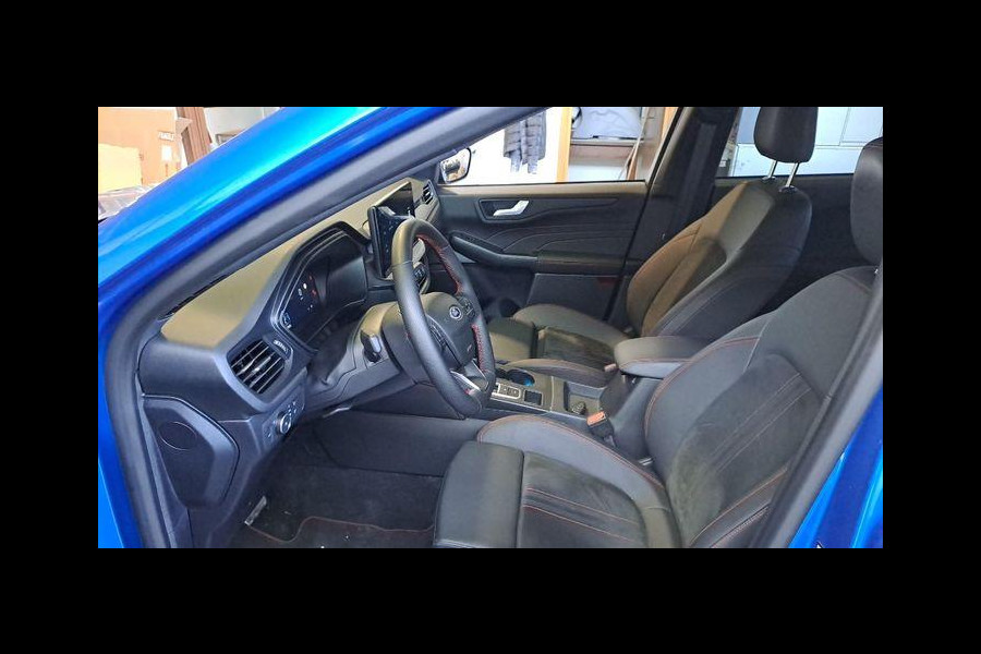 Ford Kuga 2.5 FHEV ST-Line X 190pk | Driver Assistance Pack | Technology Pack | Winterpack | Panoramadak | All Weather banden | Geen stekker nodig