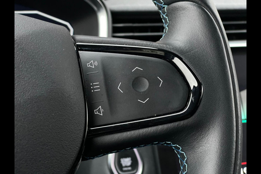 Lynk & Co RS Shadow Edition 01 1.5 262PK Pano 360 Camera Navi Adapt cruise 262PK Elekr. Achterklep Trekhaak