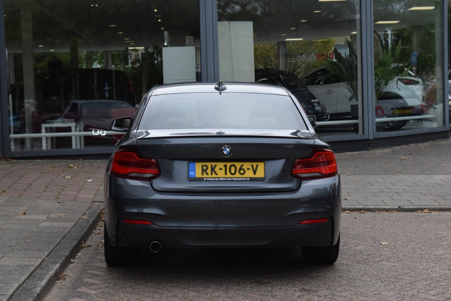 BMW 2 Serie Coupé 218i High Executive|M-pakket|Dak|Leer