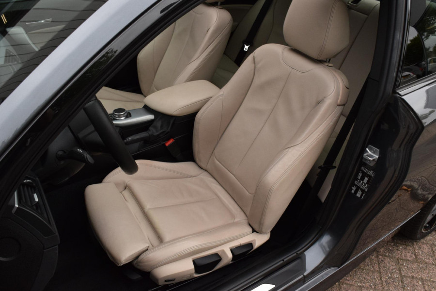 BMW 2 Serie Coupé 218i High Executive|M-pakket|Dak|Leer