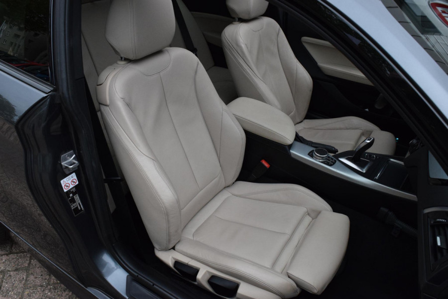 BMW 2 Serie Coupé 218i High Executive|M-pakket|Dak|Leer