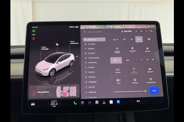 Tesla Model Y RWD 58 kWh [ 3-Fase ] {SOH-93%} (INCL-BTW) Aut. *PANO | AUTO-PILOT | LUXURY-LEATHER | TOP-VIEW | NAVI-FULLMAP | MATRIX-LED | DIGI-COCKPIT | KEYLESS | CAMERA | DAB+ | HEATED-COMFORTSEATS | PRIVACY-GLASS*