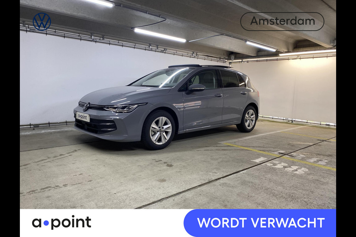 Volkswagen Golf 1.5 TSI Life Edition 115 pk | Verlengde garantie | Navigatie | Panoramadak | Autom. airco (3 zones) | Parkeersensoren | Adaptieve cruise control | Head-up display |