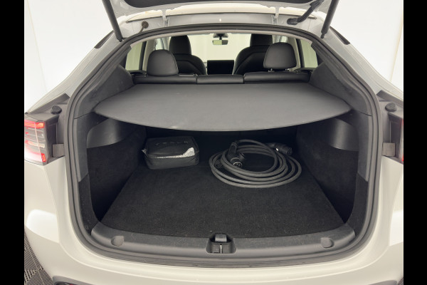 Tesla Model Y RWD 58 kWh [ 3-Fase ] {SOH-93%} (INCL-BTW) Aut. *PANO | AUTO-PILOT | LUXURY-LEATHER | TOP-VIEW | NAVI-FULLMAP | MATRIX-LED | DIGI-COCKPIT | KEYLESS | CAMERA | DAB+ | HEATED-COMFORTSEATS | PRIVACY-GLASS*