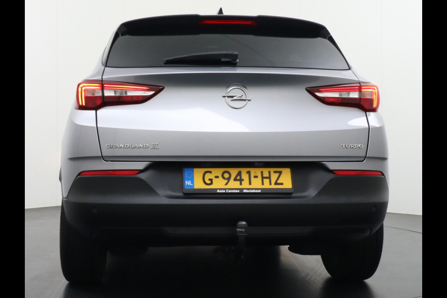 Opel Grandland X T131PK AUT-8 Navi Pdc Trekhaak Apple Carplay Android Auto Airco 120 Jaar Edition Regen-Lichtsensor DAB Lmv 17" Led Privacy Glas Origineel Nederlandse Auto Euro 6