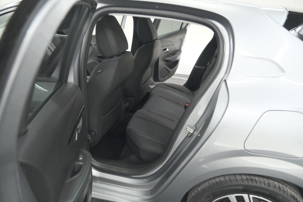 Peugeot 208 PureTech 100 Allure | Camera | Navigatie | Apple Carplay | Parkeersensoren