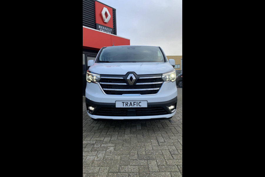 Renault Trafic Exclusive T30 2.0 dCi 170 PK L2H1 Automaat, achterklep, 17 inch velgen, Apple Carplay