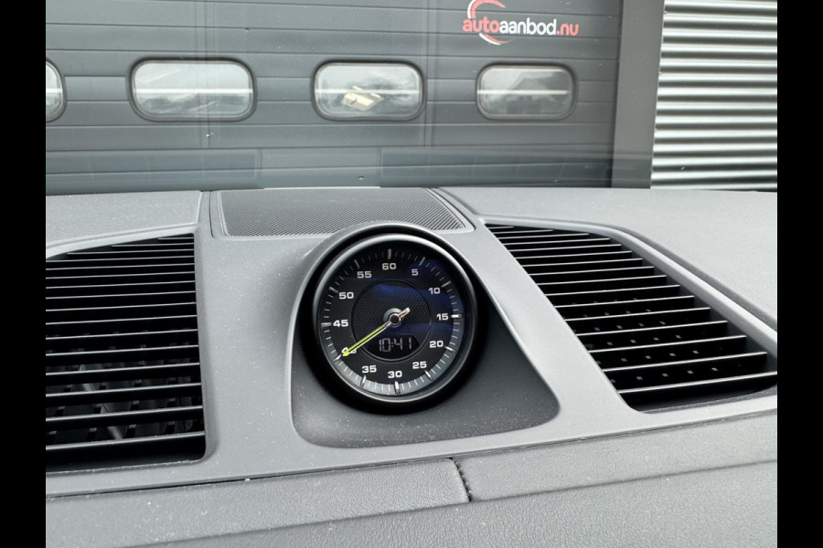 Porsche Cayenne Coupé 3.0 E-Hybrid Sport Chrono | 360* Camera | 22 Inch Lichtmetalen Velgen | Carbon | Elektrische Achterklep |