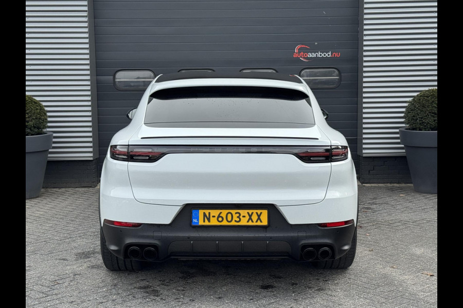 Porsche Cayenne Coupé 3.0 E-Hybrid Sport Chrono | 360* Camera | 22 Inch Lichtmetalen Velgen | Carbon | Elektrische Achterklep |