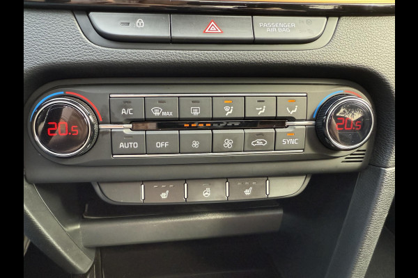 Kia Xceed 1.6 T-GDi DynamicPlusLine | 204 PK | Panoramadak | Trekhaak | Virtual cockpit | Dealer onderhouden |