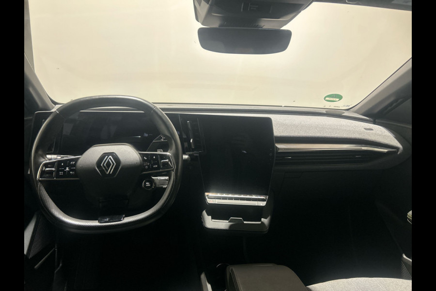 Renault Mégane E-Tech EV60 Optimum Charge Iconic | Camera | Apple Carplay | Meer foto's volgen!