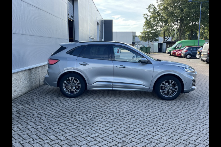 Ford Kuga 1.5 EcoB. ST-Line X TREKHAAK! DRIVERPACK! TECHPACK! WINTERPACK!