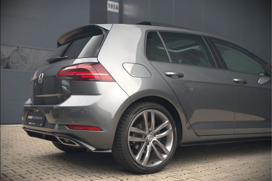 Volkswagen Golf 1.4 TSI Highline Business R | R-Line | Panoramadak | Stoelverwarming | Stuurverwarming | Dynaudio | Standkachel | Massage | Keyless | Adaptive Cruise Control | Camera | Parkeersensoren | Navigatie Discover Pro | LED | T