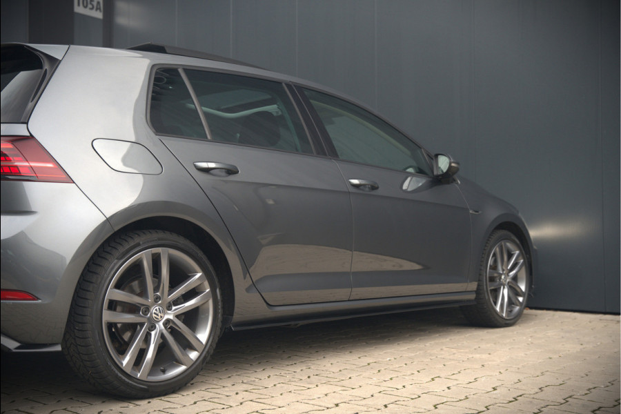 Volkswagen Golf 1.4 TSI Highline Business R | R-Line | Panoramadak | Stoelverwarming | Stuurverwarming | Dynaudio | Standkachel | Massage | Keyless | Adaptive Cruise Control | Camera | Parkeersensoren | Navigatie Discover Pro | LED | T