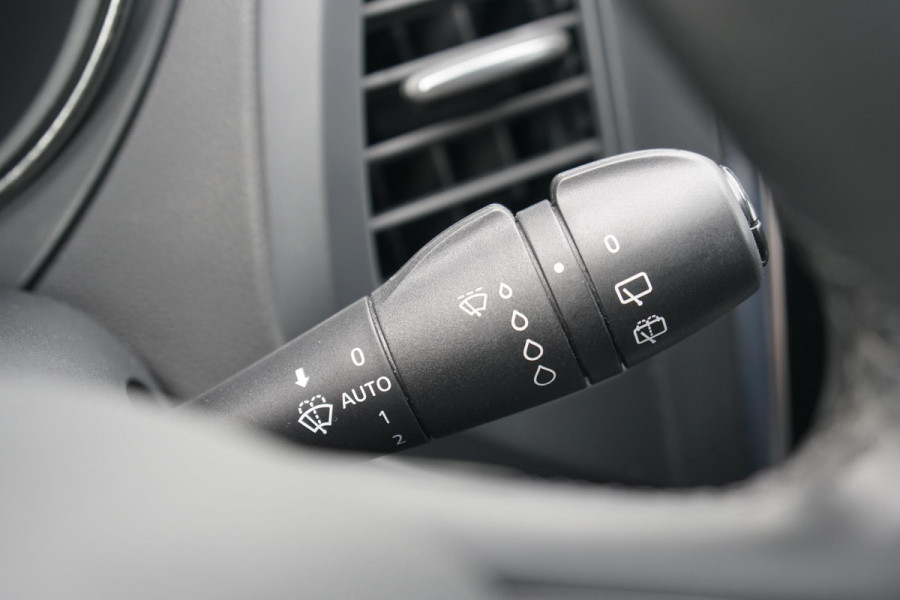 Renault Captur 0.9 TCe Intens + STOELVERWARMING / LED / PARKEERSENSOREN