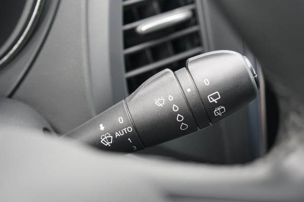 Renault Captur 0.9 TCe Intens + STOELVERWARMING / LED / PARKEERSENSOREN