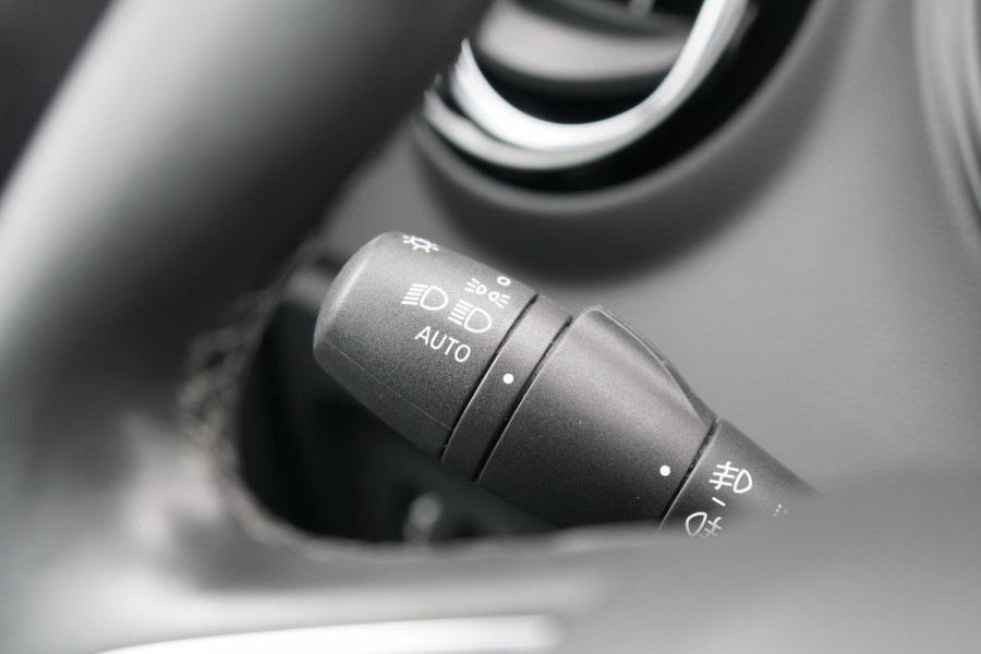 Renault Captur 0.9 TCe Intens + STOELVERWARMING / LED / PARKEERSENSOREN