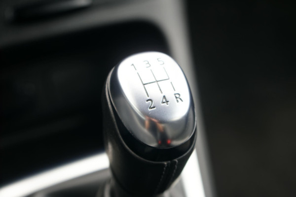 Renault Captur 0.9 TCe Intens + STOELVERWARMING / LED / PARKEERSENSOREN