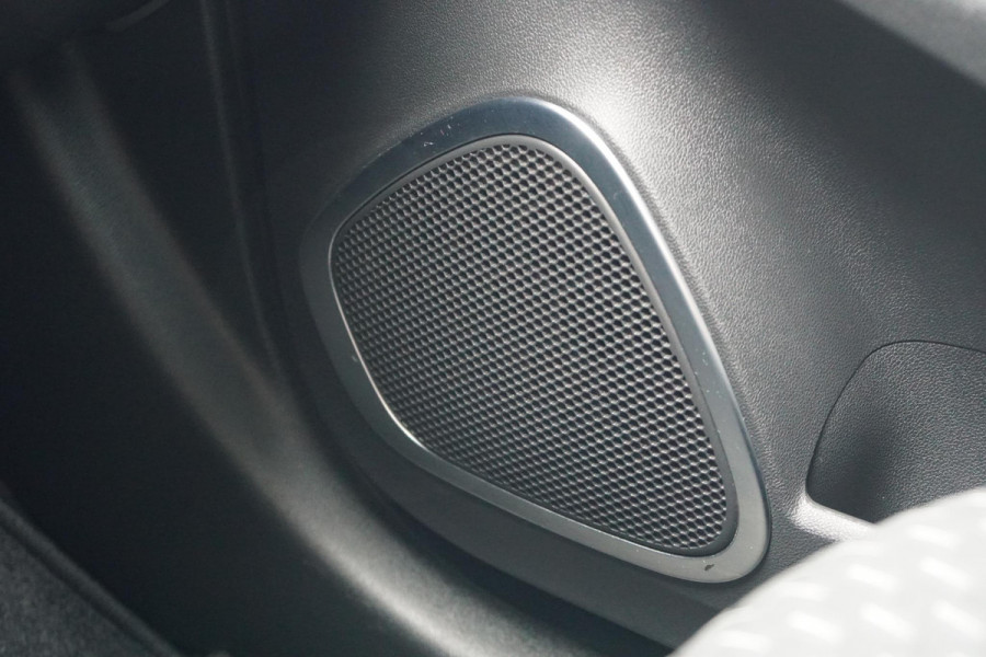 Renault Captur 0.9 TCe Intens + STOELVERWARMING / LED / PARKEERSENSOREN