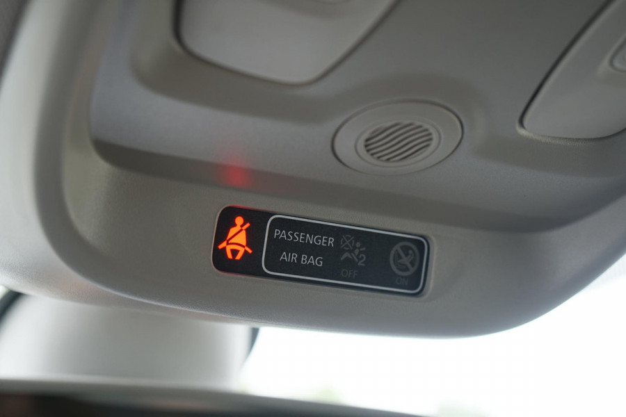 Renault Captur 0.9 TCe Intens + STOELVERWARMING / LED / PARKEERSENSOREN