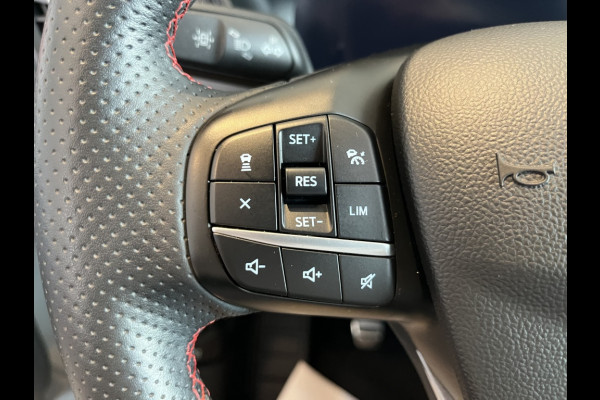 Ford Kuga 1.5 EcoB. ST-Line X TREKHAAK! DRIVERPACK! TECHPACK! WINTERPACK!