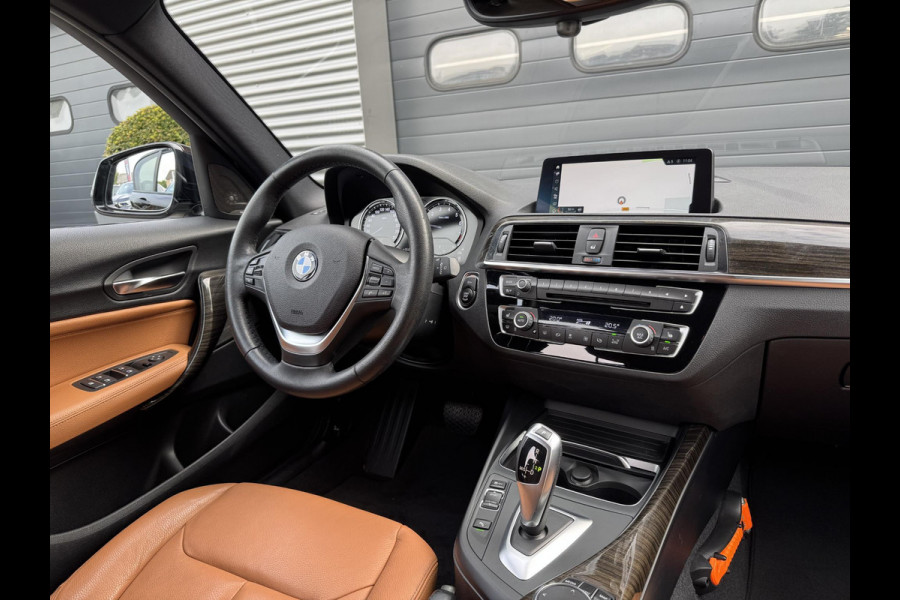 BMW 1-serie 120i High Executive | Camera | Harmon Kardon | Navigatie | Lederen Bekleding | Memory Stoelen |