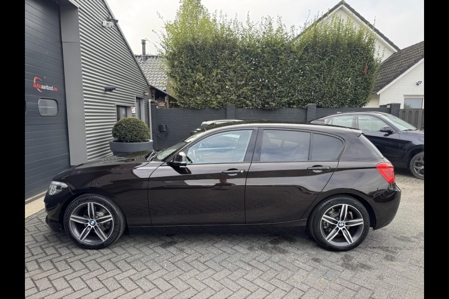 BMW 1-serie 120i High Executive | Camera | Harmon Kardon | Navigatie | Lederen Bekleding | Memory Stoelen |