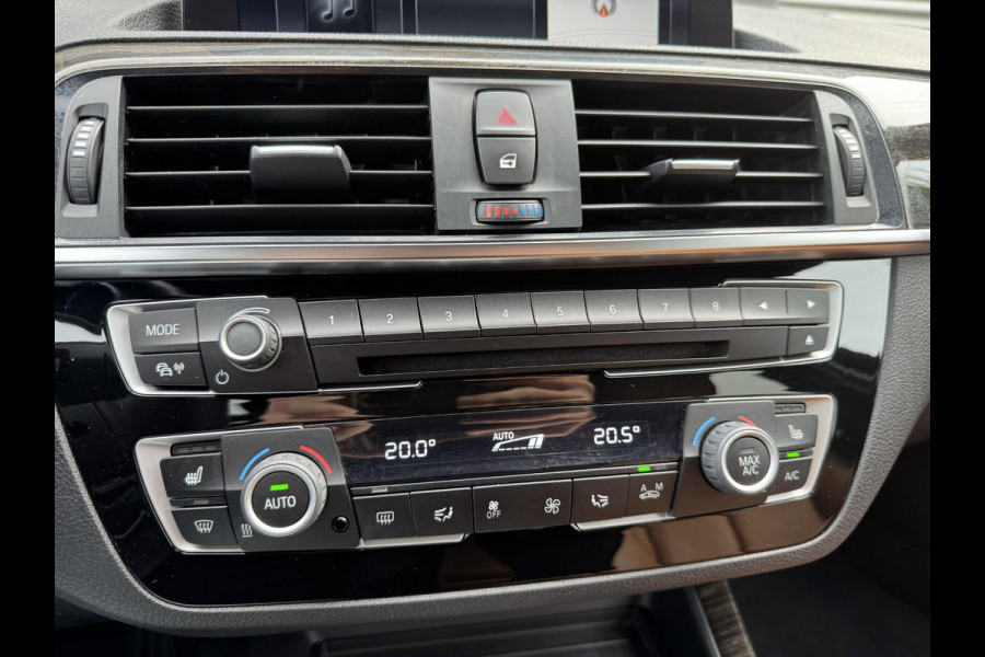 BMW 1-serie 120i High Executive | Camera | Harmon Kardon | Navigatie | Lederen Bekleding | Memory Stoelen |