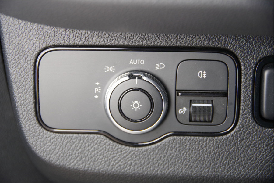 Mercedes-Benz Sprinter 319 3.0 V6 3P, AUT. LED, CAMERA, STANDKACHEL, CRUISE, LEDER STUUR, NAVI BY APPLE CARPLAY