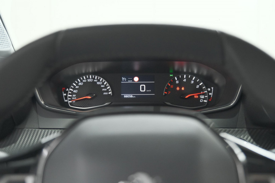 Peugeot 208 PureTech 100 Allure Pack | Camera | Apple Carplay | Stoelverwarming | Parkeersensoren