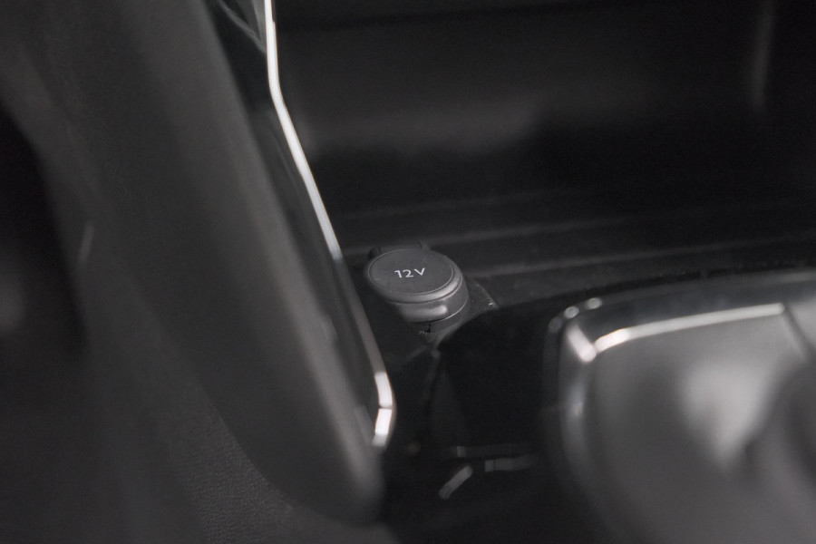 Peugeot 208 PureTech 100 Allure Pack | Camera | Apple Carplay | Stoelverwarming | Parkeersensoren