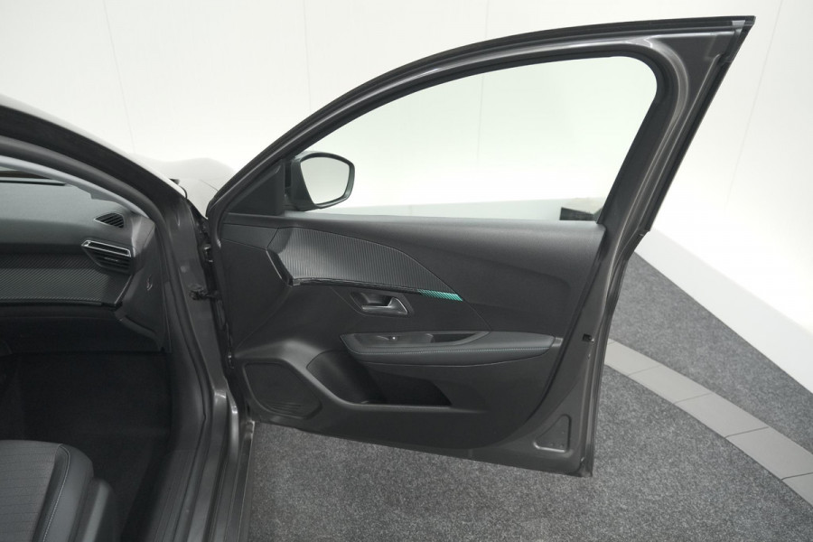 Peugeot 208 PureTech 100 Allure Pack | Camera | Apple Carplay | Stoelverwarming | Parkeersensoren