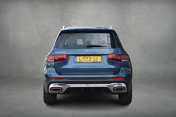 Mercedes-Benz Glb 200 Business Solution AMG | Leer/ Alcantara | Ambiant | Stoelverw. | Camera