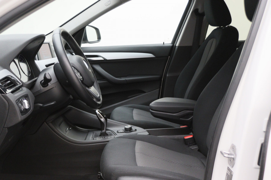 BMW X1 sDrive18i Executive Automaat