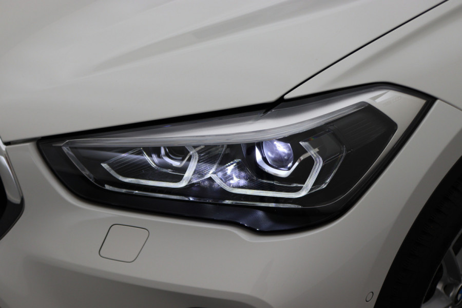 BMW X1 sDrive18i Executive Automaat