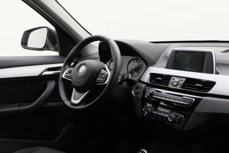 BMW X1 sDrive18i Executive Automaat