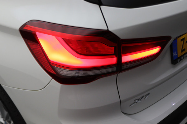 BMW X1 sDrive18i Executive Automaat