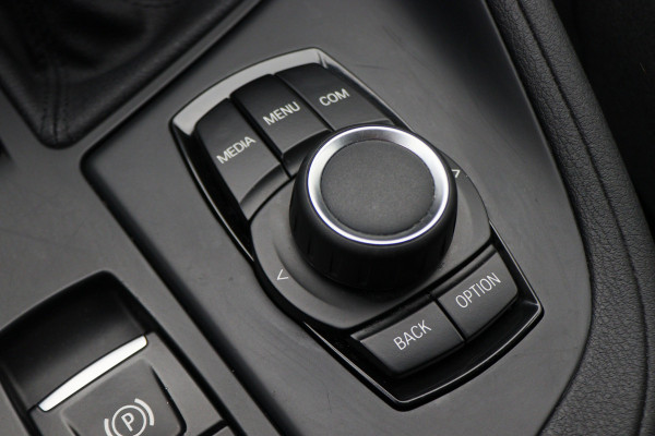 BMW X1 sDrive18i Executive Automaat