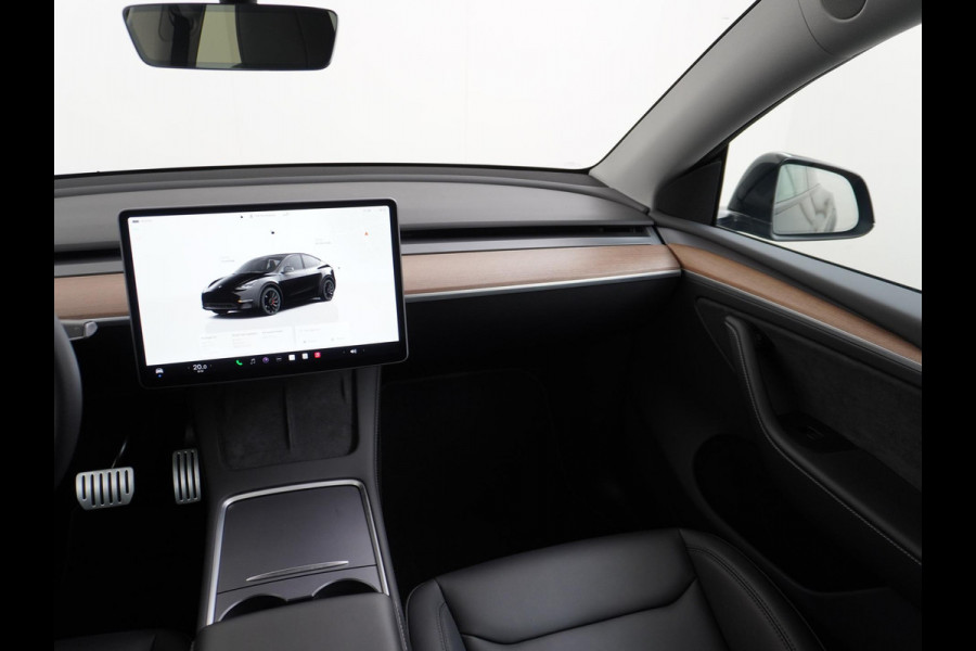 Tesla Model Y Performance AWD 75 kWh VAN: 41.900,- VOOR: 39.330,- UW HERFSTVOORDEEL: 2.570,- TREKHAAK | RIJKLAARPRIJS INCL. TESLA GARANTIE t/m 03-2027/80.000km accu en aandrijflijn t/m 03-2031/192.000km