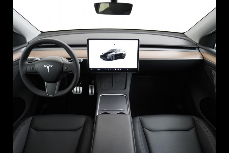 Tesla Model Y Performance AWD 75 kWh VAN: 41.900,- VOOR: 39.330,- UW HERFSTVOORDEEL: 2.570,- TREKHAAK | RIJKLAARPRIJS INCL. TESLA GARANTIE t/m 03-2027/80.000km accu en aandrijflijn t/m 03-2031/192.000km